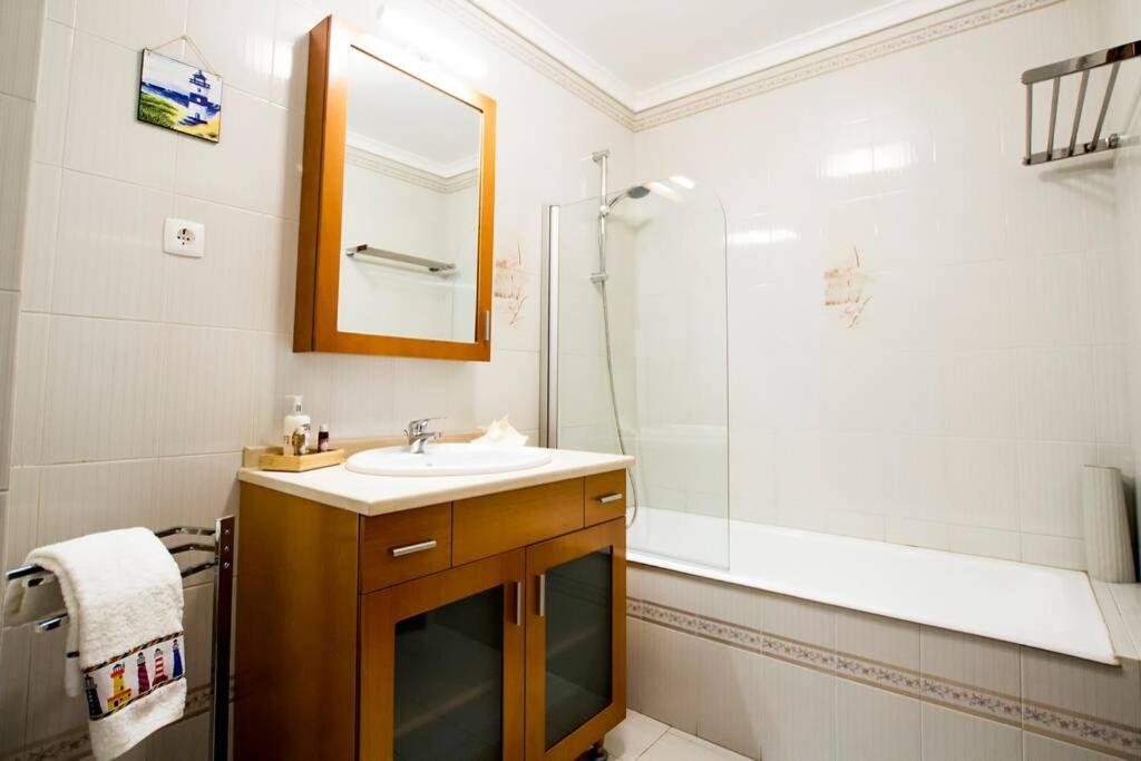 Casa Dos Farois Garagem Gratuito Praia Da Barra Gafanha da Nazaré Zewnętrze zdjęcie